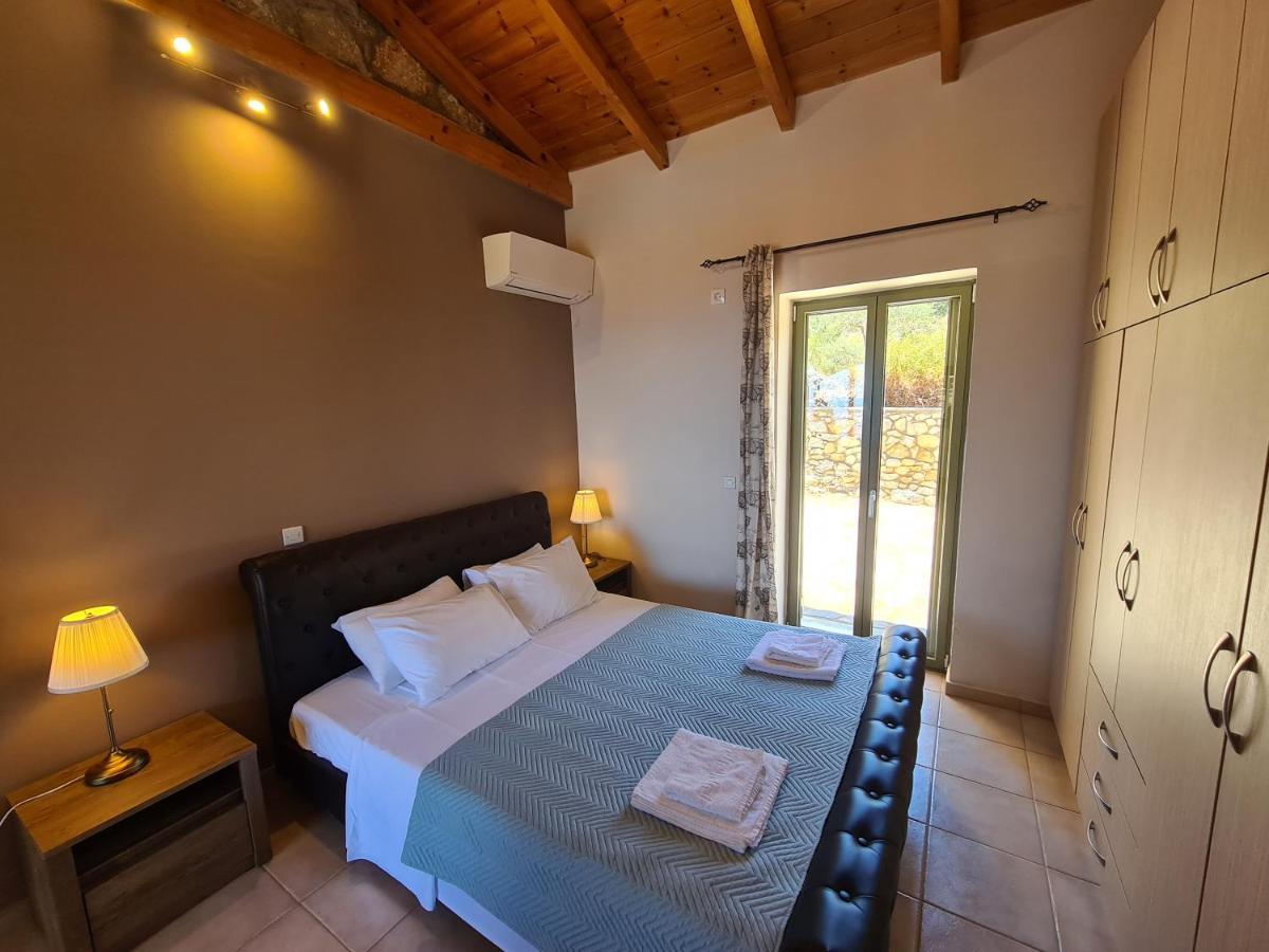 Stoúpa Leopolis Villas מראה חיצוני תמונה