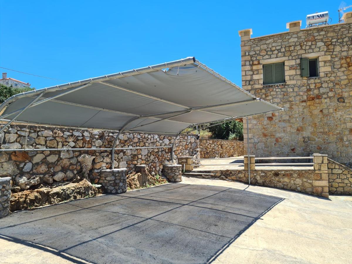 Stoúpa Leopolis Villas מראה חיצוני תמונה
