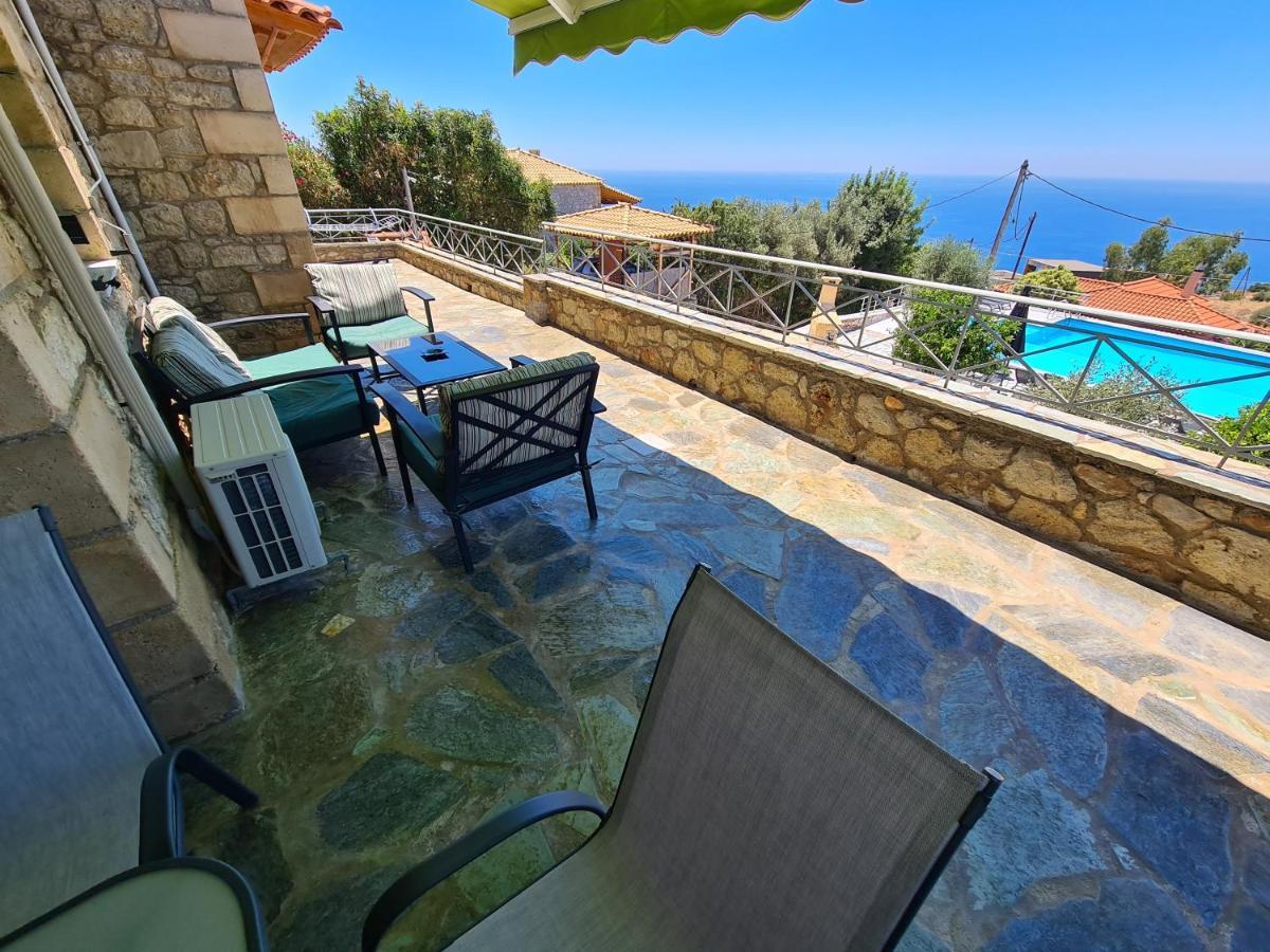 Stoúpa Leopolis Villas מראה חיצוני תמונה